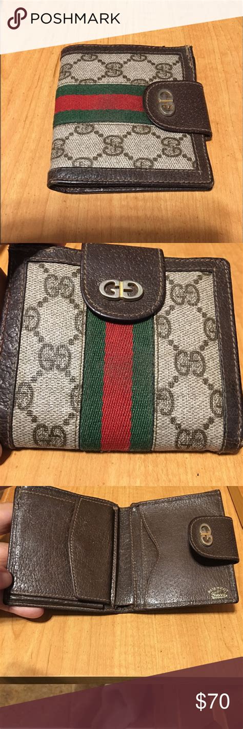 vintage Gucci wallets